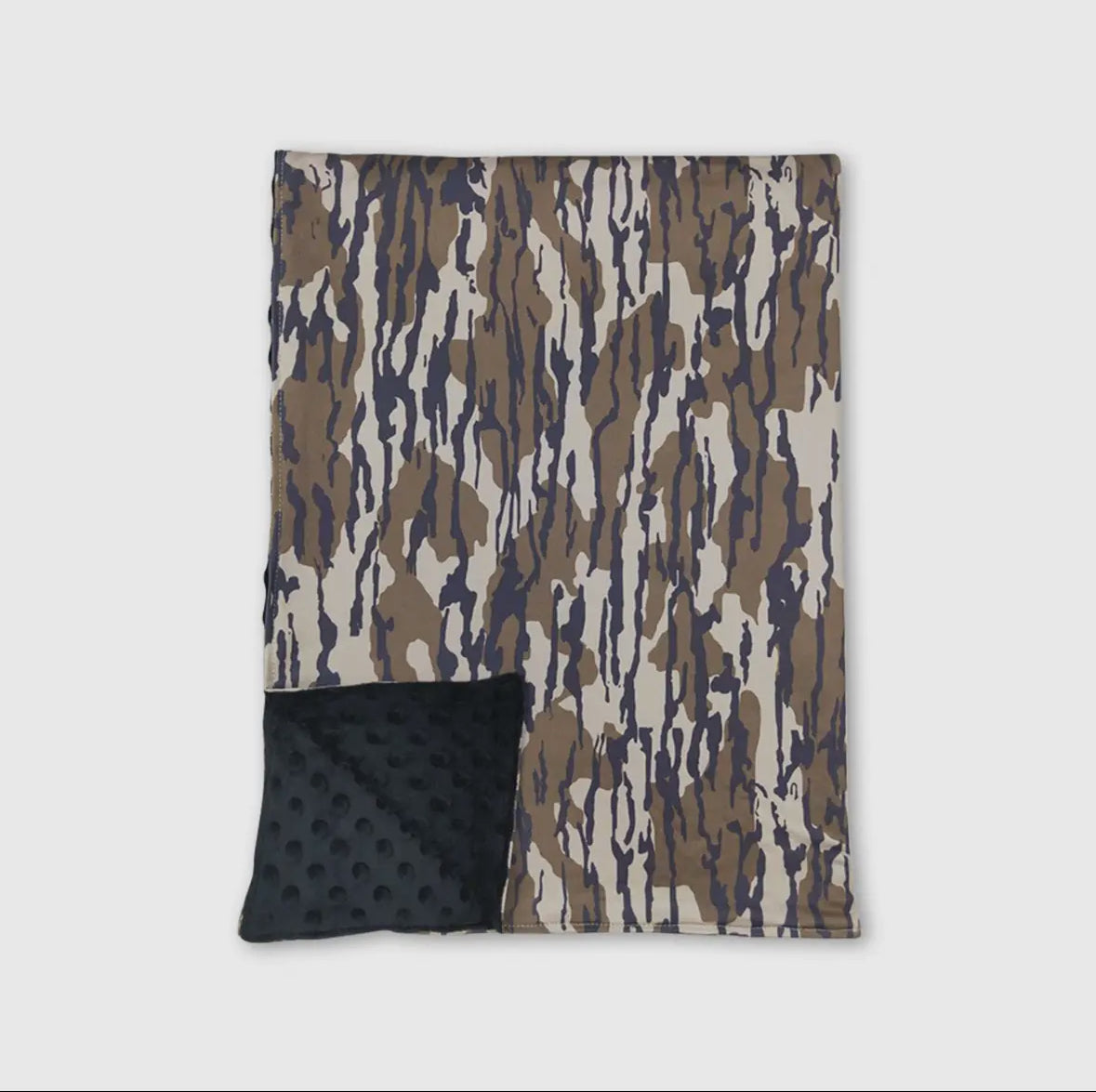 Bottomland Camo Minky Blanket (29in x 43in)